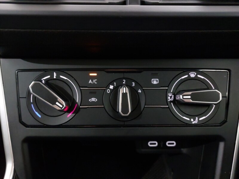 Used Volkswagen Polo 2024 for sale - 77197863: Photo 17