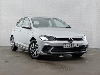 Used Volkswagen Polo 2024 for sale - 77197863: Photo