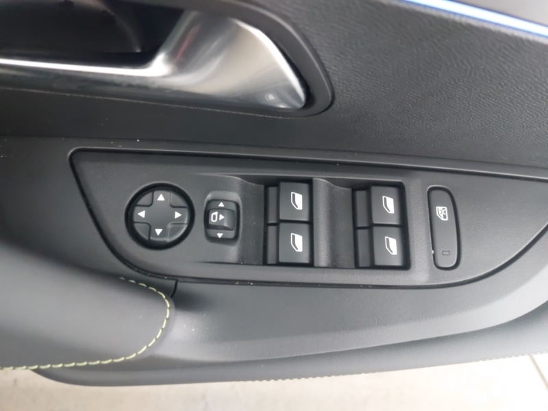 Used Peugeot 2008 2025 for sale - 78040774: Photo 19