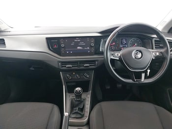 Used Volkswagen Polo 2019 for sale - 78808596: Photo