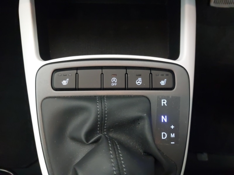 Used Hyundai i10 2023 for sale - 77569182: Photo 18