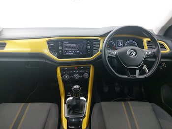 Used Volkswagen T-Roc 2019 for sale - 79425244: Photo