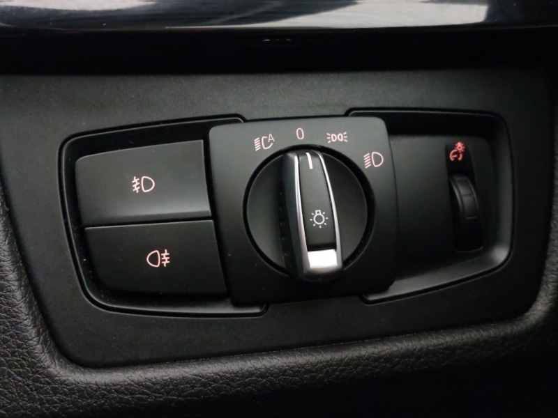 Used BMW 3 Series 2017 for sale - 77491586: Photo 19