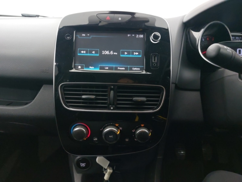 Used Renault Clio 2017 for sale - 77777032: Photo 10