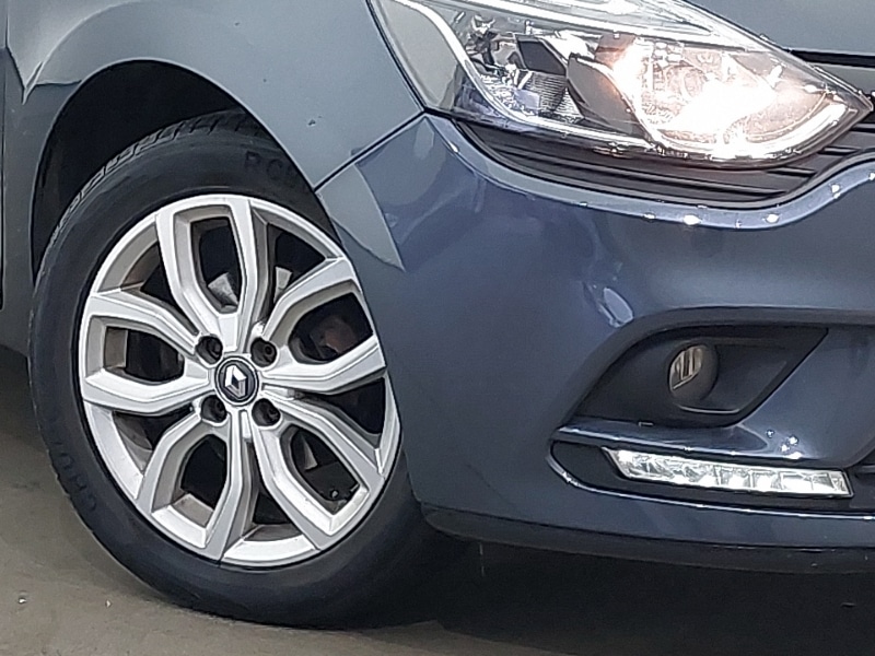 Used Renault Clio 2017 for sale - 77777032: Photo 9