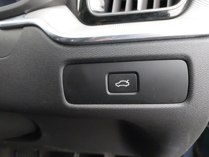 Used Volvo XC60 2023 for sale - 77371425: Photo 10