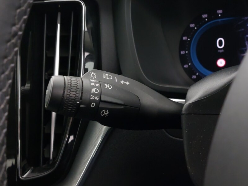 Used Volvo XC60 2023 for sale - 77371425: Photo 17