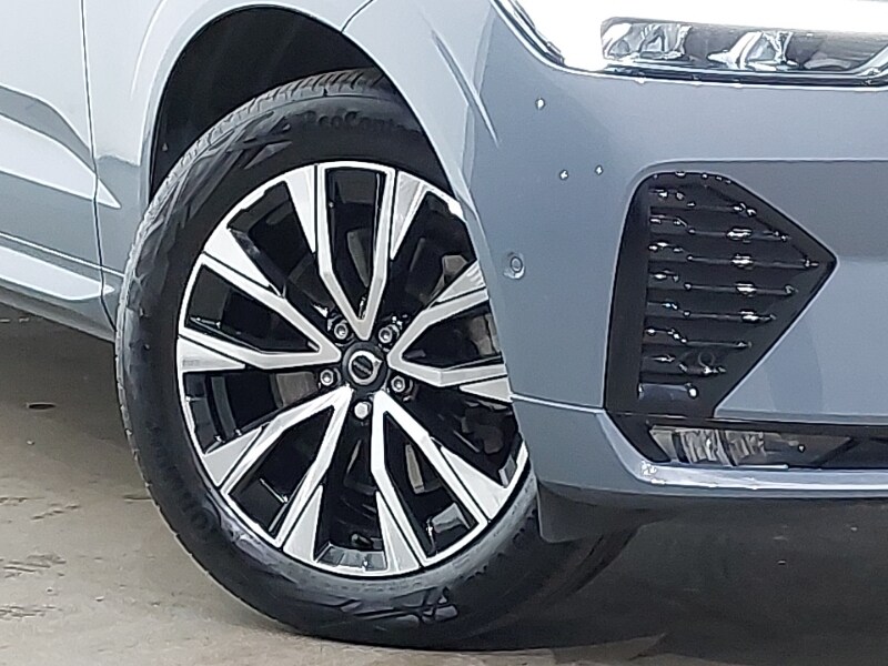 Used Volvo XC60 2023 for sale - 77371425: Photo 9