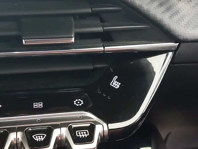 Used Peugeot 2008 2021 for sale - 78112879: Photo 18