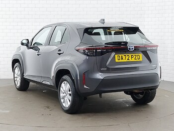 Used Toyota Yaris Cross 2023 for sale - 77509187: Photo