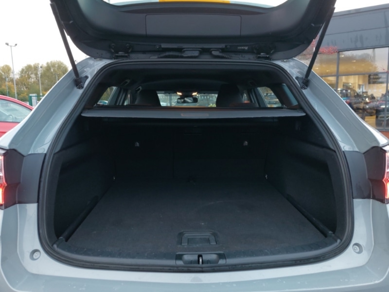 Used Toyota Corolla 2022 for sale - 76502310: Photo 8