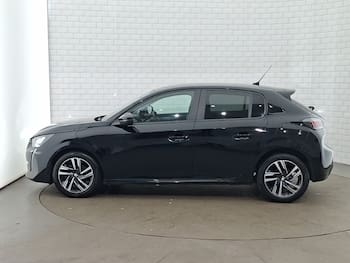 Used Peugeot 208 2023 for sale - 79536941: Photo