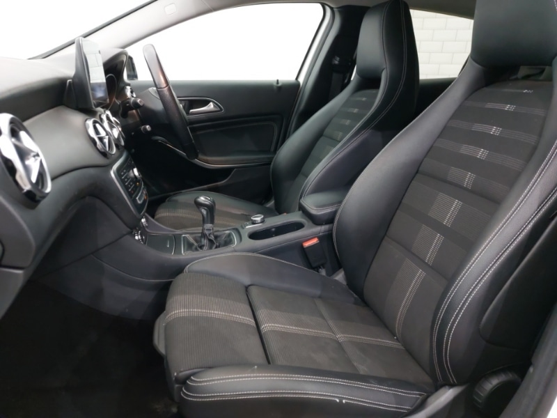 Used Mercedes-Benz GLA 2019 for sale - 77852539: Photo 5