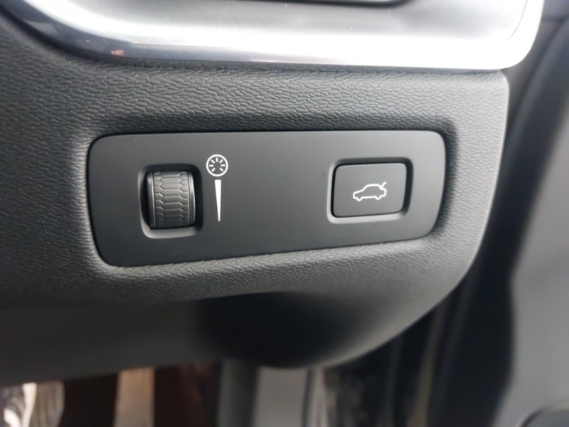 Used Volvo XC60 2021 for sale - 78040822: Photo 19