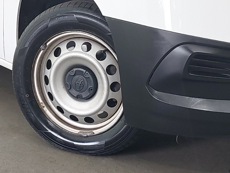 Used Toyota ProAce 2021 for sale - 76947209: Photo 9