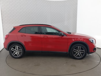 Used Mercedes-Benz GLA 2019 for sale - 79223878: Photo