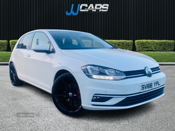 Used Volkswagen Golf 2018 for sale - 75590129: Photo 1