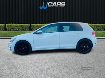 Used Volkswagen Golf 2018 for sale - 75590129: Photo