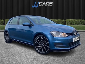 Used Volkswagen Golf 2015 for sale - 76528396: Photo