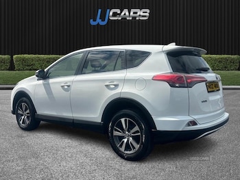 Used Toyota RAV4 2016 for sale - 79375180: Photo