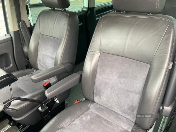 Used Volkswagen Caravelle 2013 for sale - 75302473: Photo 9