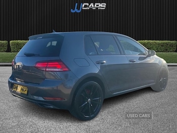 Used Volkswagen Golf 2018 for sale - 78335828: Photo