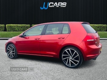 Used Volkswagen Golf 2015 for sale - 78048741: Photo