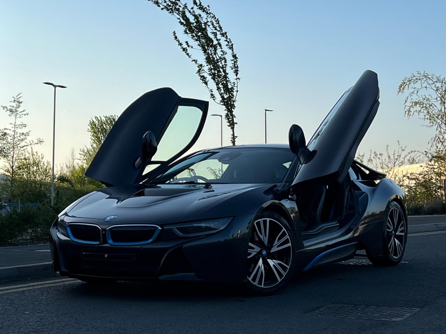 Used BMW i8 2014 for sale - 77584435: Photo 2