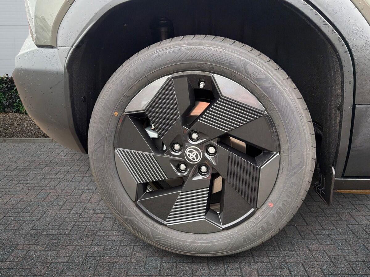 Used Toyota Urban Cruiser 2026 for sale - 77372471: Photo 6