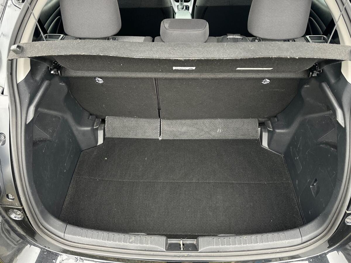 Used Toyota Yaris 2022 for sale - 77770760: Photo 10