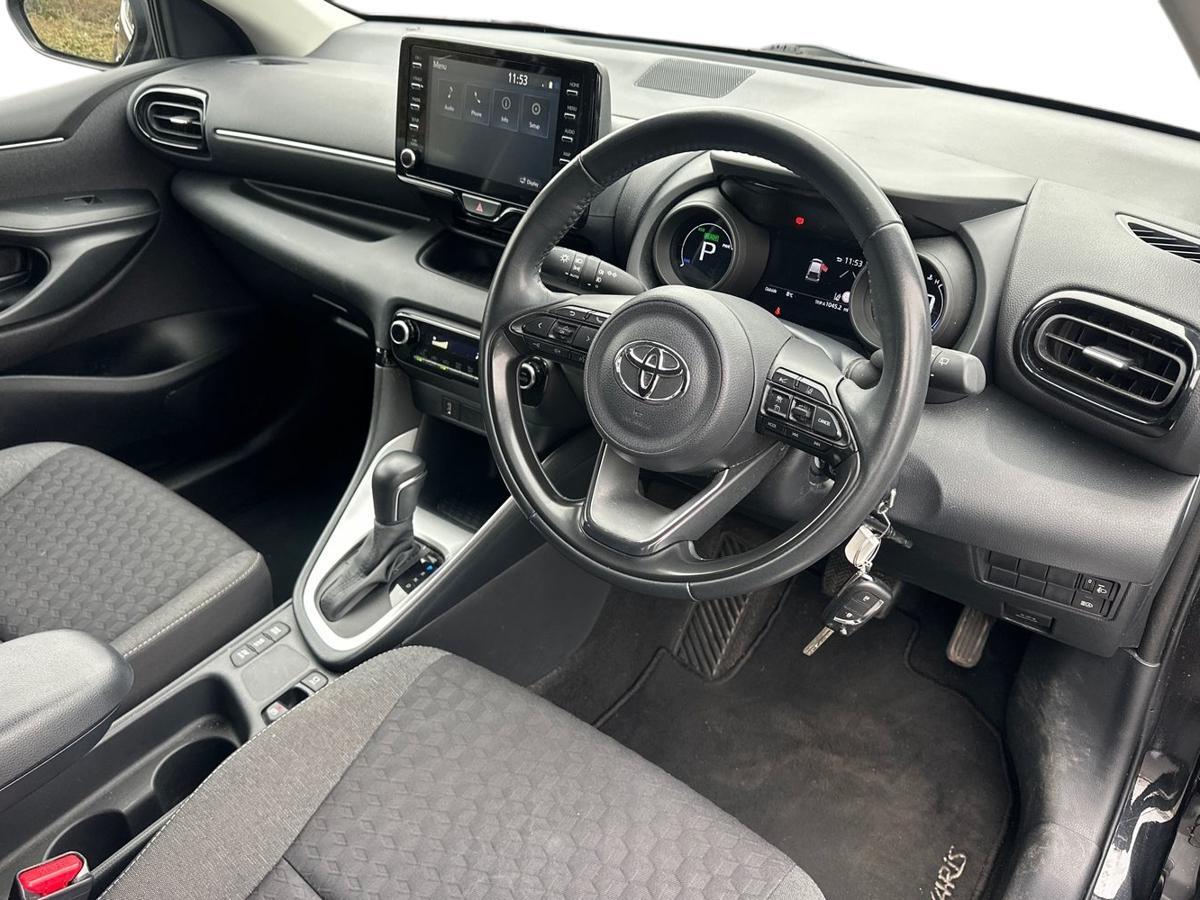 Used Toyota Yaris 2022 for sale - 77770760: Photo 12