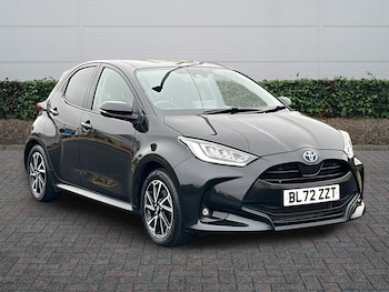 Used Toyota Yaris 2022 for sale - 77770760: Photo
