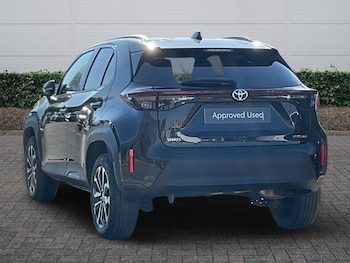 Used Toyota Yaris Cross 2024 for sale - 79256859: Photo