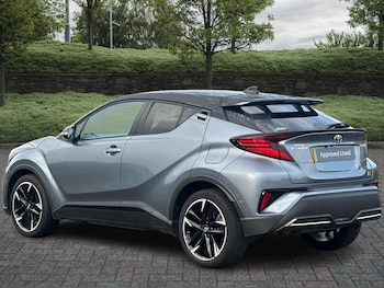 Used Toyota C-HR 2022 for sale - 76441759: Photo
