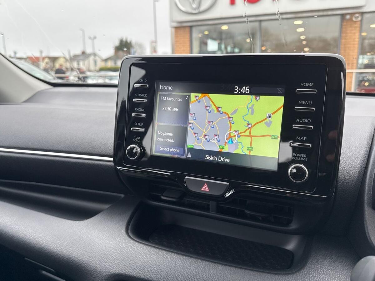 Used Toyota Yaris 2023 for sale - 77560495: Photo 11