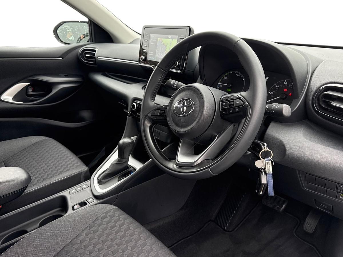 Used Toyota Yaris 2023 for sale - 77560495: Photo 12