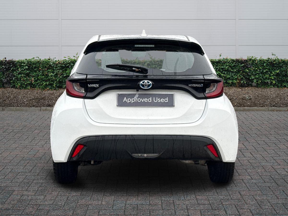 Used Toyota Yaris 2023 for sale - 77560495: Photo 4