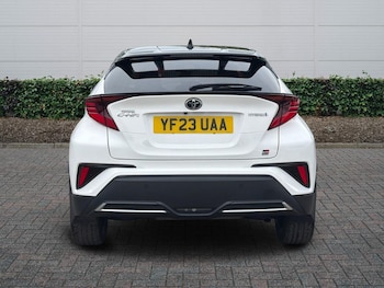 Used Toyota C-HR 2023 for sale - 78449633: Photo
