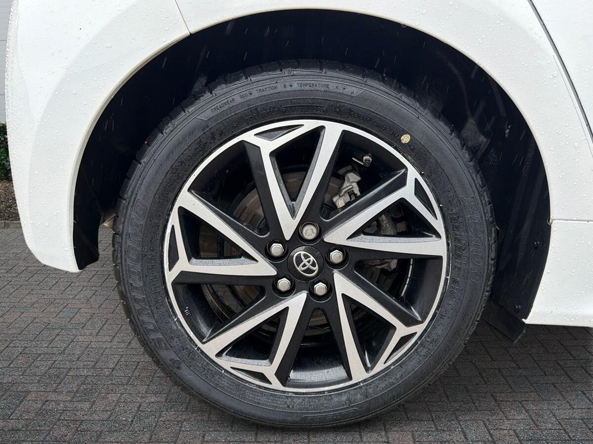 Used Toyota Yaris 2023 for sale - 77359954: Photo 6