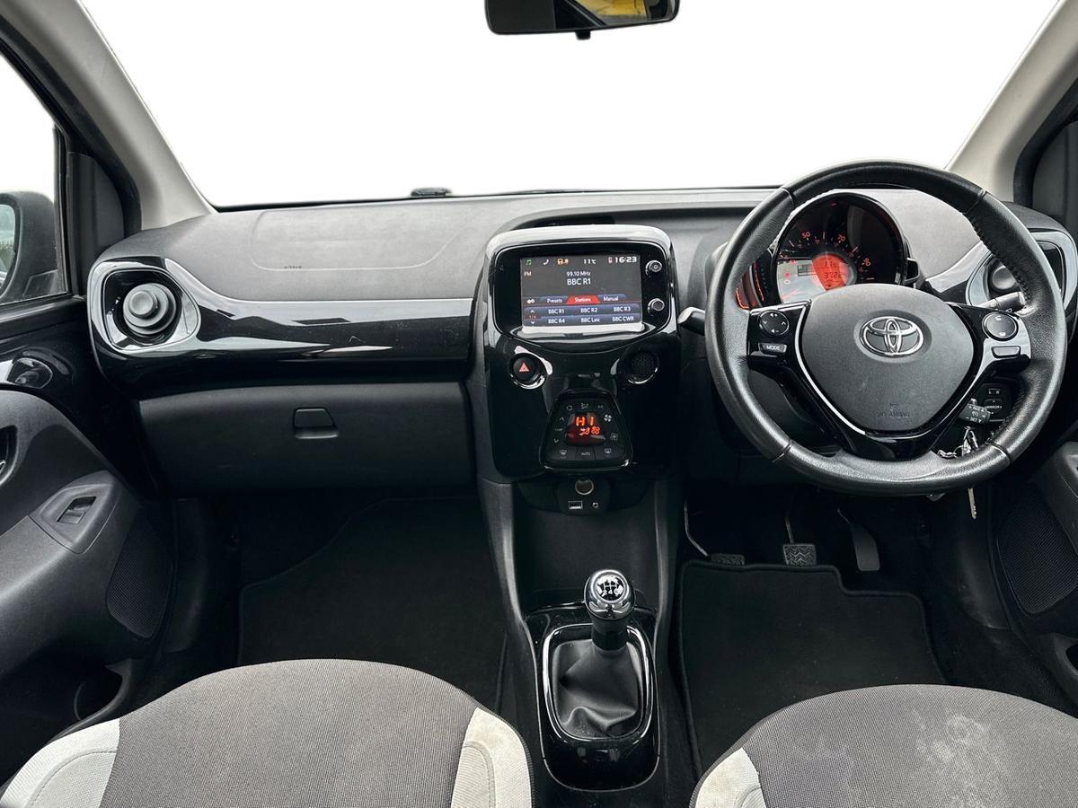 Used Toyota AYGO 2017 for sale - 77725333: Photo 8