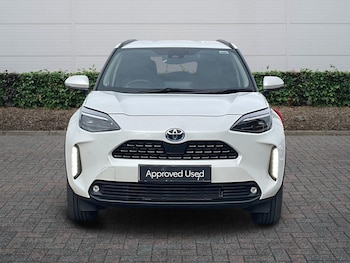 Used Toyota Yaris 2024 for sale - 78102489: Photo