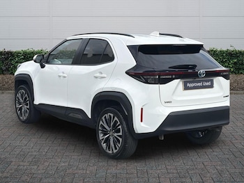 Used Toyota Yaris Cross 2023 for sale - 78936180: Photo