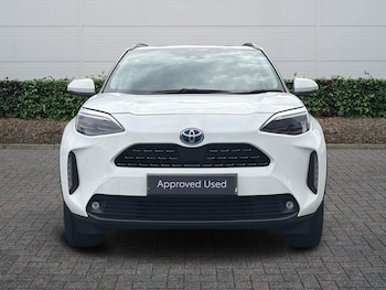 Used Toyota Yaris Cross 2023 for sale - 78936180: Photo