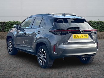 Used Toyota Yaris 2025 for sale - 76441751: Photo