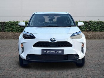 Used Toyota Yaris 2023 for sale - 77884805: Photo