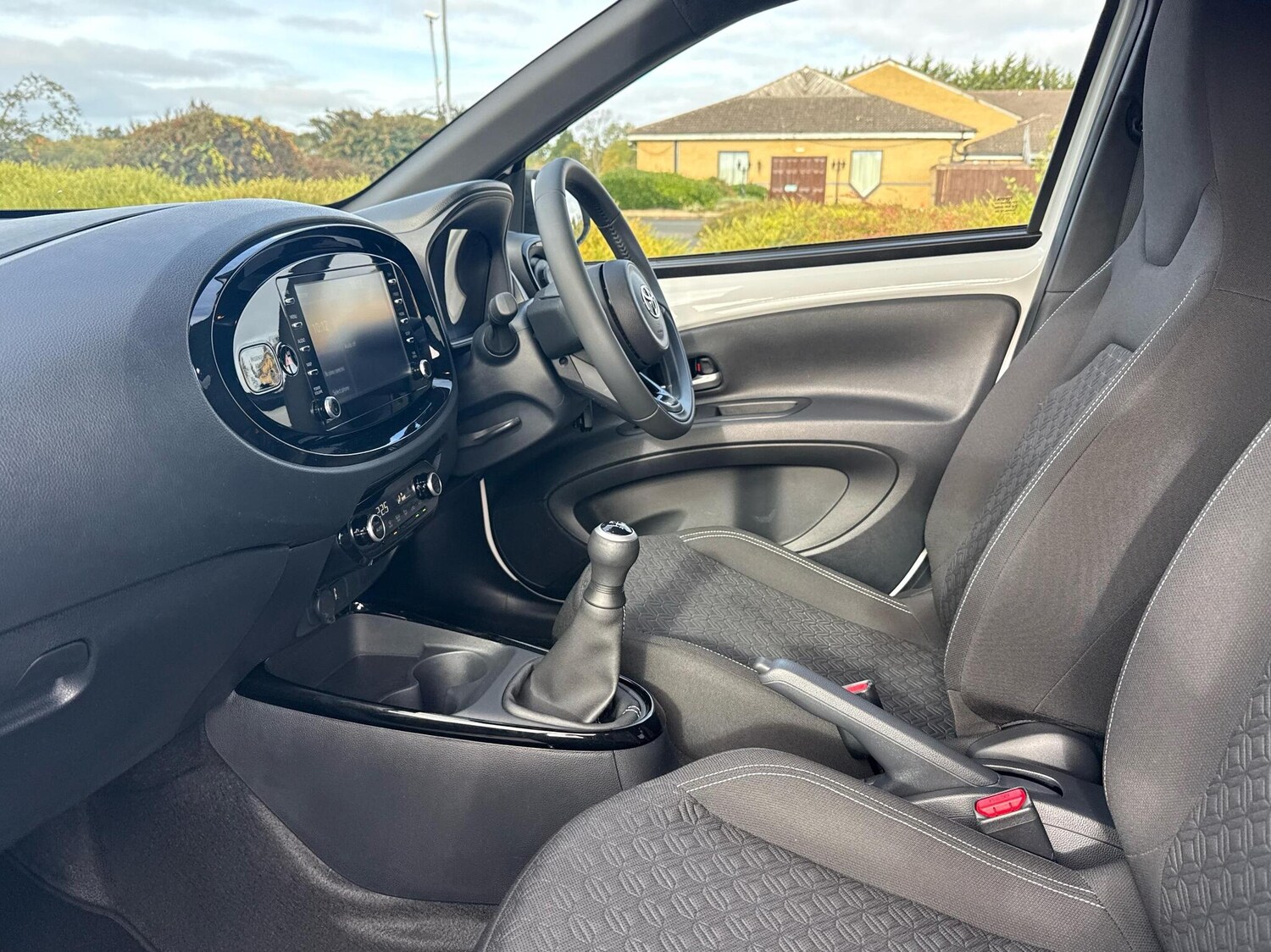 Used Toyota Aygo X 2023 for sale - 76180094: Photo 10