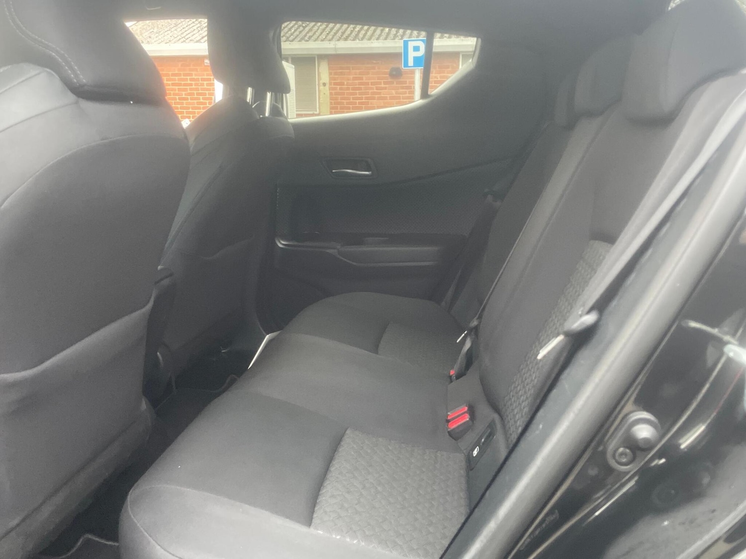 Used Toyota C-HR 2023 for sale - 76139815: Photo 12