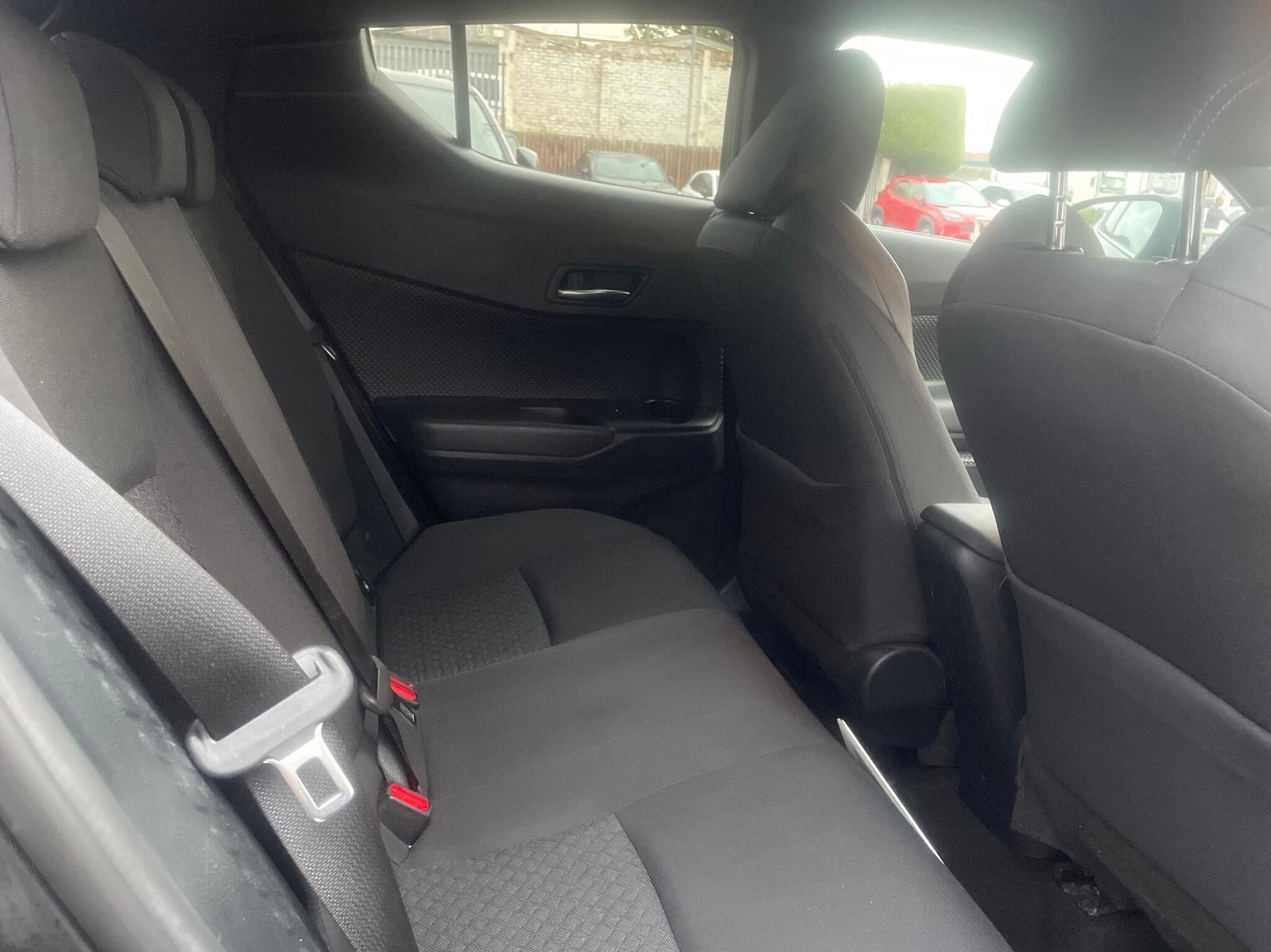 Used Toyota C-HR 2023 for sale - 76139815: Photo 13