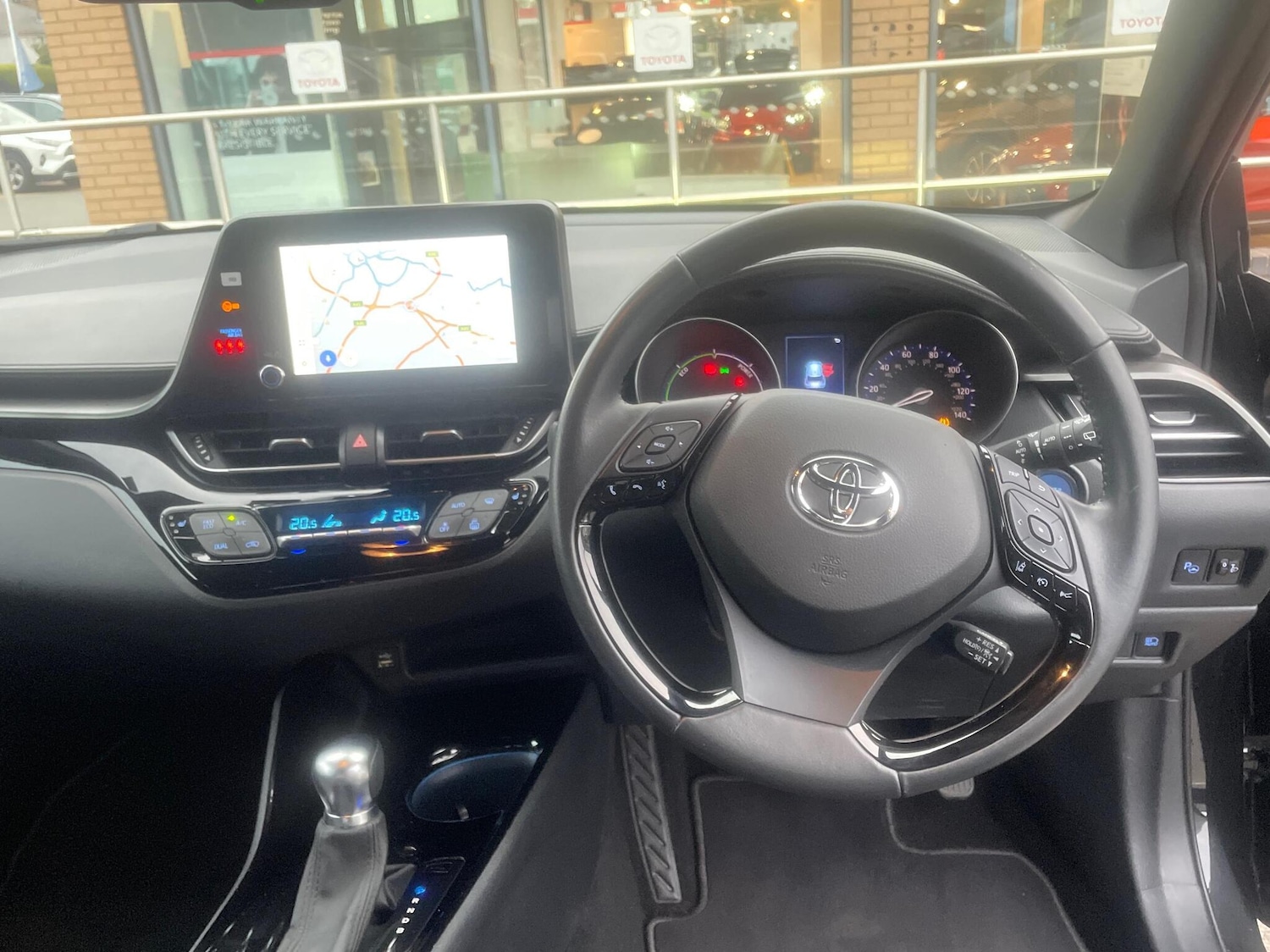 Used Toyota C-HR 2023 for sale - 76139815: Photo 5