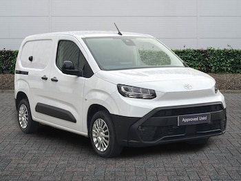 Toyota ProAce feature image
